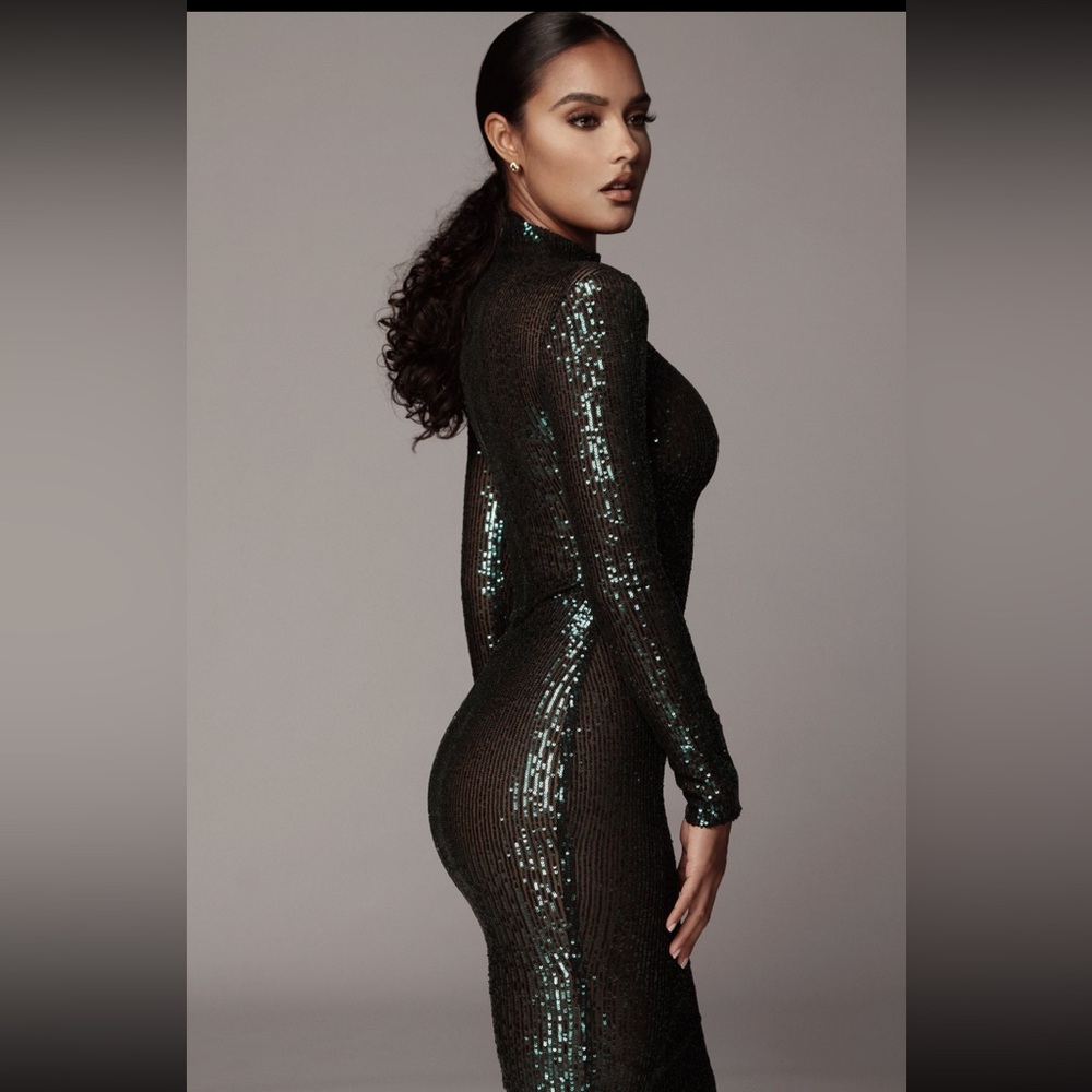 JLUXLABEL Emerald green sequin midi dress (M) NWT